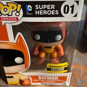 Batman, pop, figure entertainment earth exclusive, number one